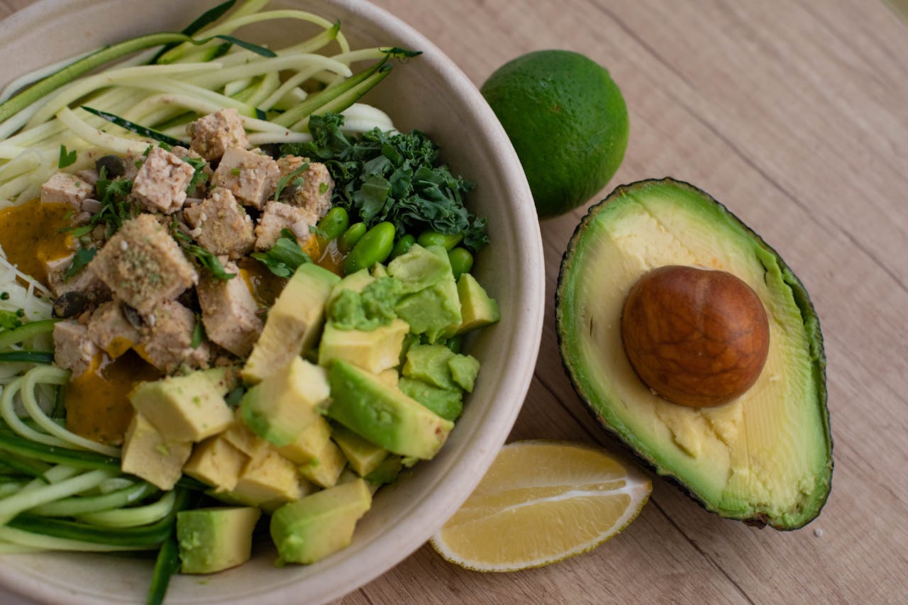 Fresh low-carb kosher salad bowl